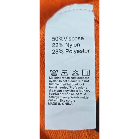 Womens 2XL  Halloween Orange Sweater Pumpkin Face Design Cozy & Fun Festive - Picture 11 of 11